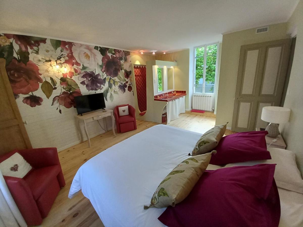 Le Temps Des Pauses Hotel Viviers Екстериор снимка