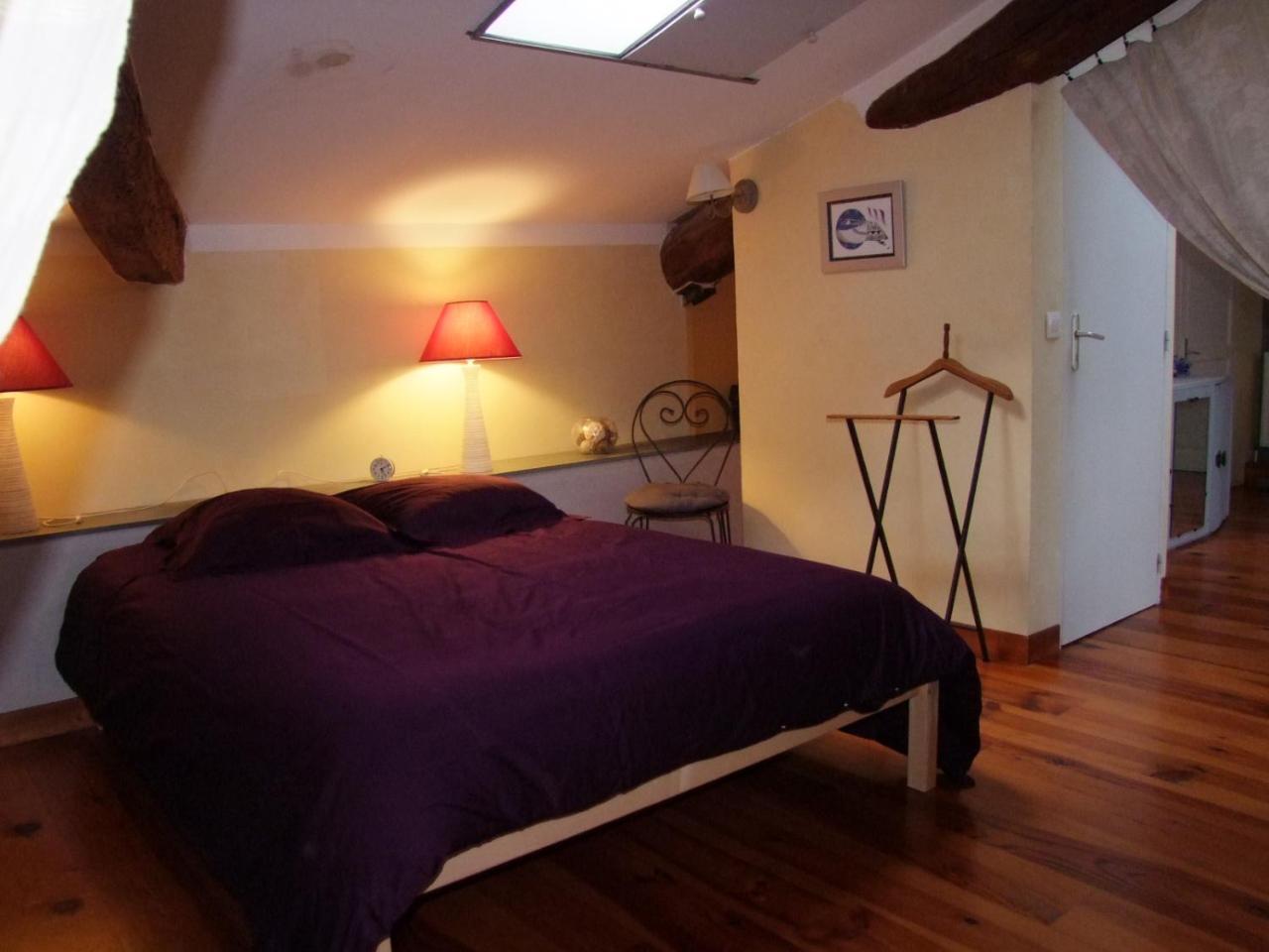 Le Temps Des Pauses Hotel Viviers Екстериор снимка